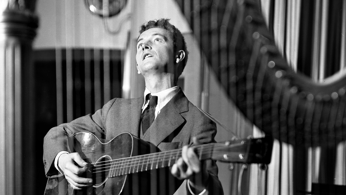 Woody Guthrie. Kim był? "To jest wasz kraj, to jest mój kraj". Recenzja książki