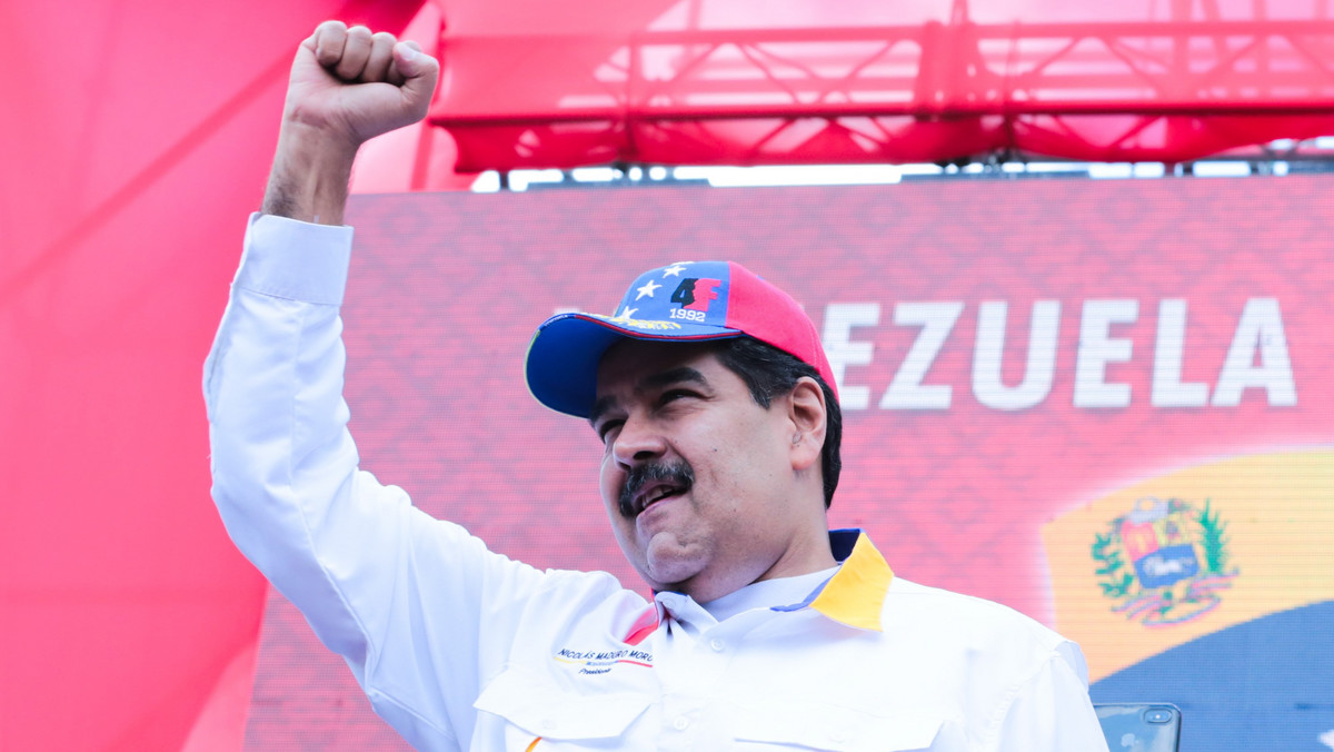 Lewicowy prezydent Wenezueli Nicolas Maduro oskarżył w sobotę swego przeciwnika, przywódcę opozycji Juana Guaido, który ogłosił się tymczasowym prezydentem, o przygotowywanie spisku mającego na celu zamordowanie go. Maduro zagroził Guaido, że zostanie aresztowany.