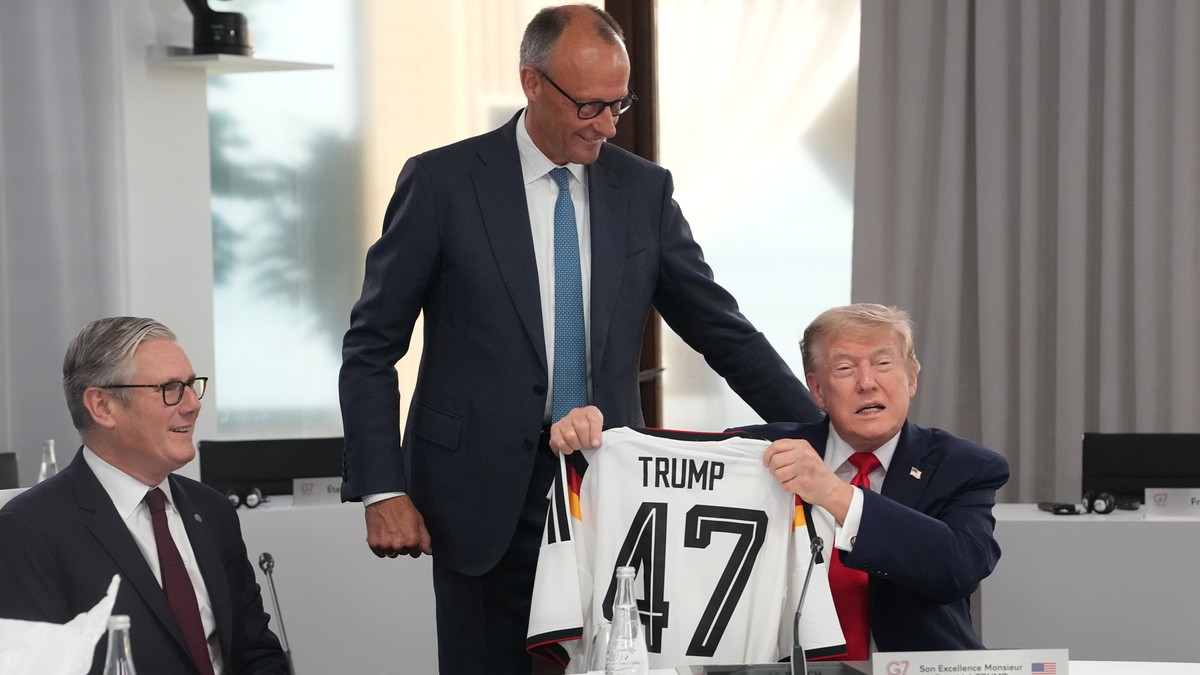 Donald Tramp je dobio dres nemačke reprezentacije od Merca