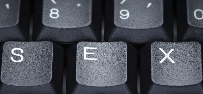 Wyciekły dane użytkowników strony porno