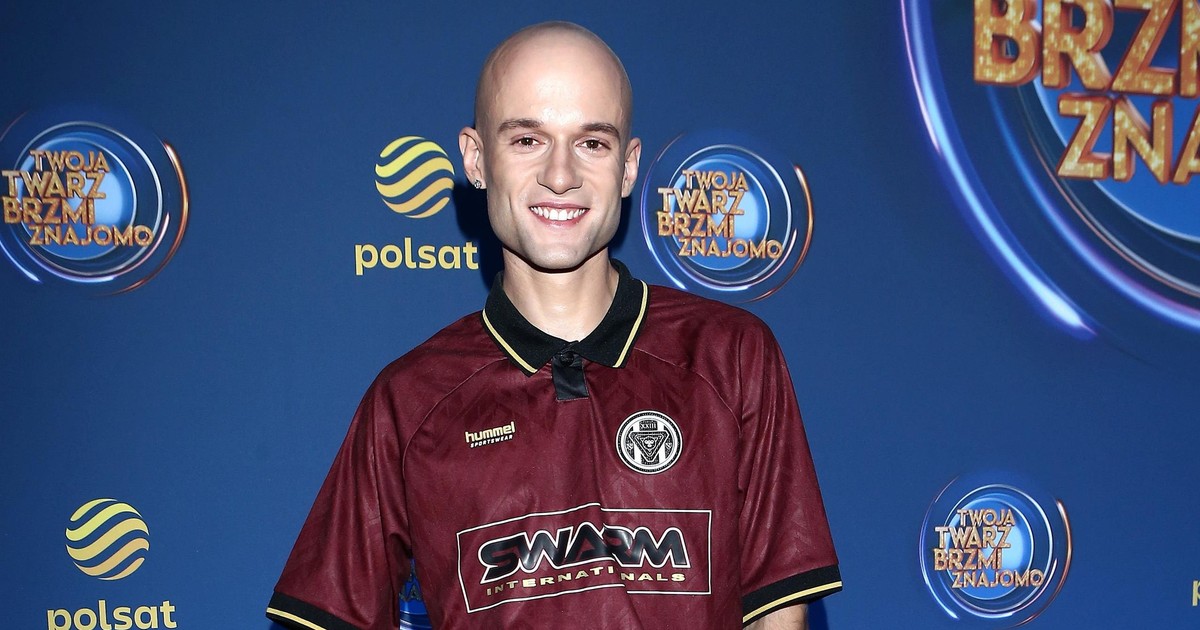 W drugim odcinku "Twoja Twarz Brzmi Znajomo" wzruszył jurorów i wygrał. Kim jest Kamil Studnicki?