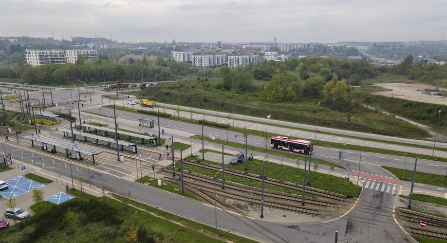 Nowa zajezdnia stanie się jednym z filarów planowanej trasy tramwajowej Gdańsk Południe – Wrzeszcz.