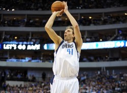 Zacięty mecz w Dallas. Mavericks wygrali po dwóch dogrywkach