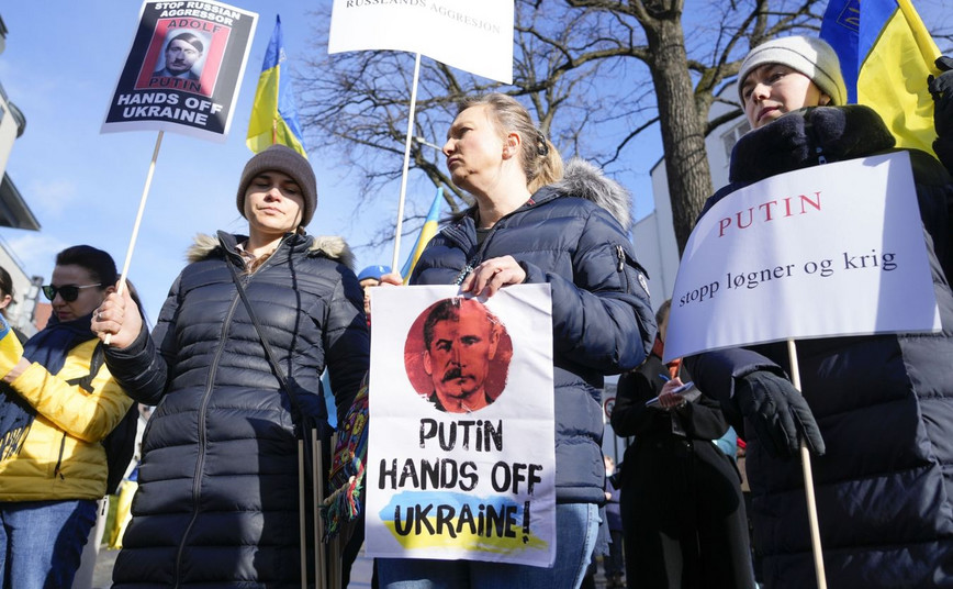 Demonstracja przed ambasadą Rosji w Oslo