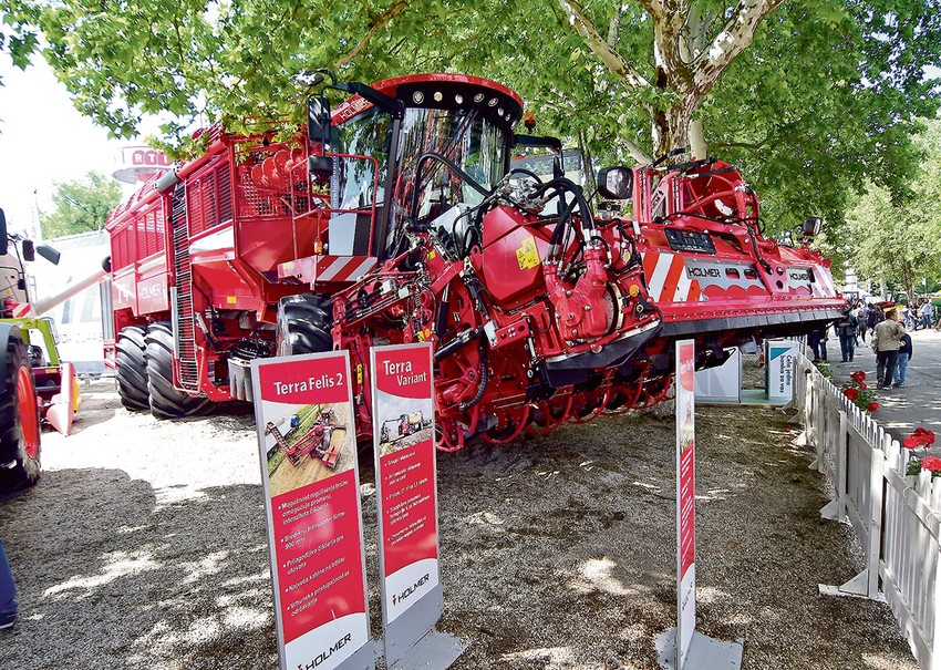 Kombajn za šećernu repu staje 600.000 evra