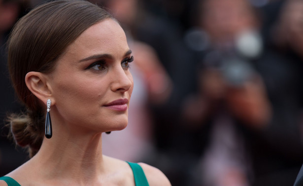 Kobieta wielozadaniowa z kroplą polskiej krwi. Natalie Portman debiutuje jako reżyser