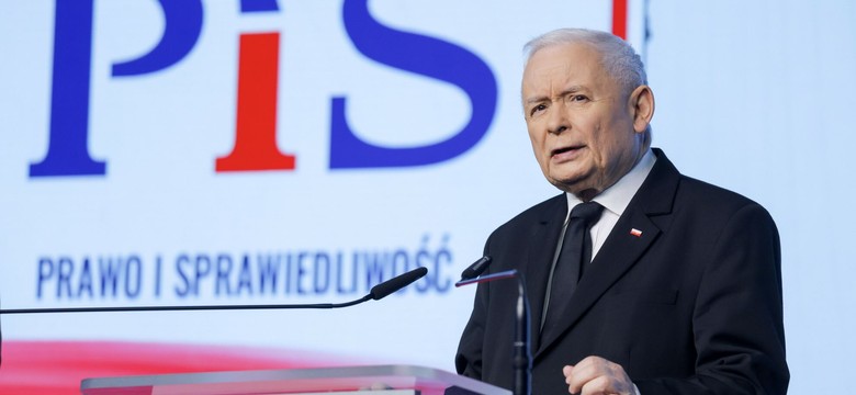 Kaczyński: Tusk woli być liderem antyamerykańskiej europejskiej rebelii