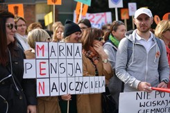 Pokolenie uczniów przeklętych. Strajk nauczycieli będzie kolejnym gwoździem do trumny [FELIETON]