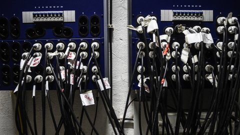 Niepewność co do sytuacji na rynku jest duża z uwagi na lawinowo rosnące ceny energii. Ustawa "prądowa" zamroziła ceny prądu dla odbiorców indywidualnych do końca 2019 roku, 