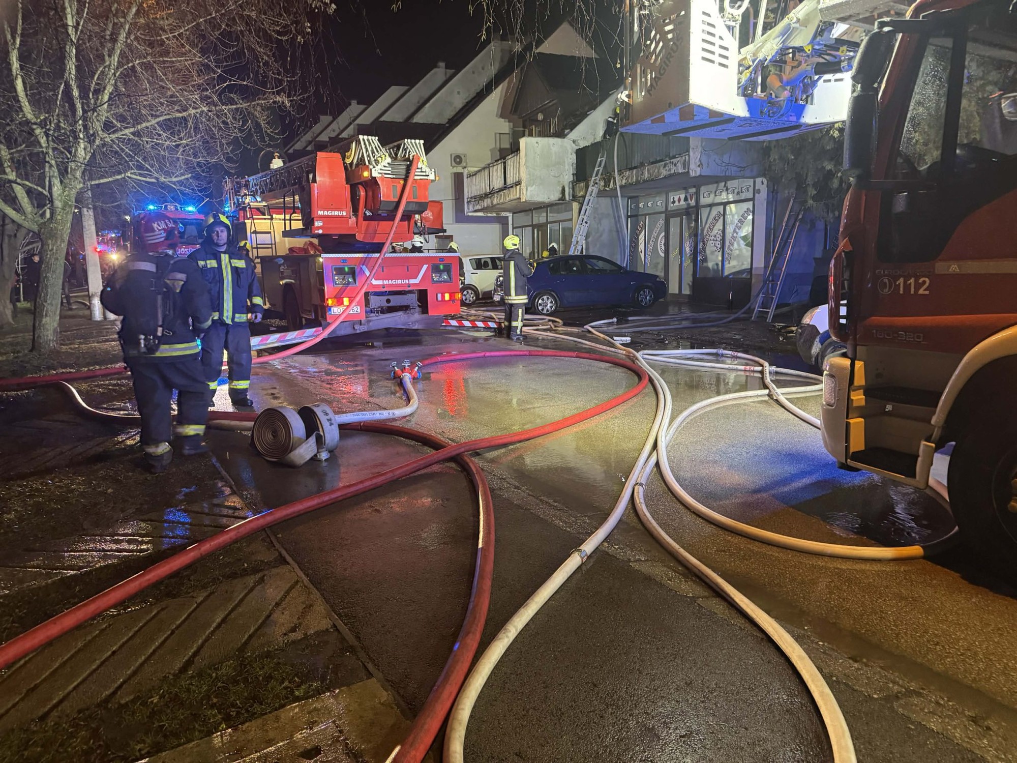 Požiar v meste Budakeszi si vyžiadal najmenej tri obete.