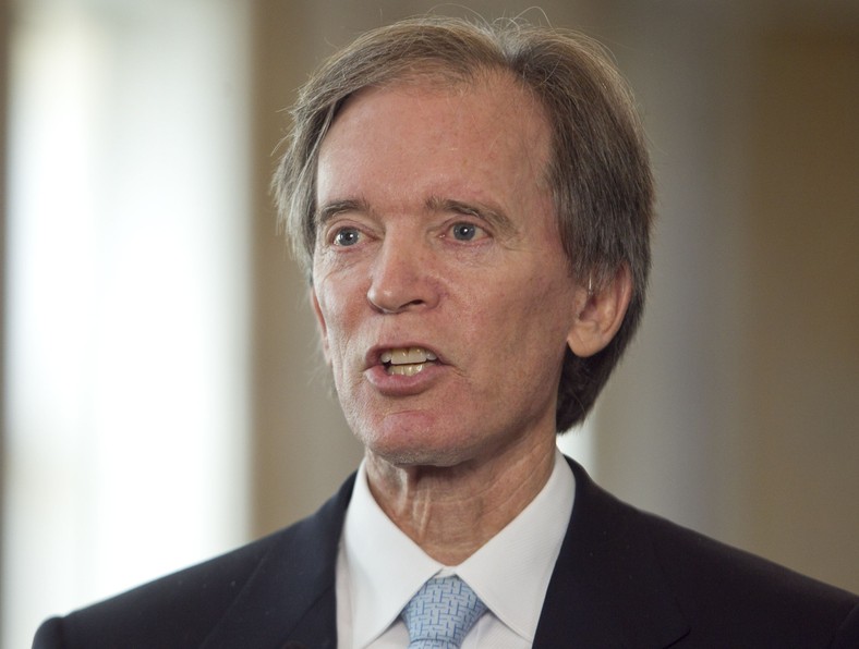 Bill Gross jest założycielem i zarządzającym Pacific Investment Management Co. (PIMCO), który zarobił 1,7 mld dol. zajmując pozycje przeciwko bankom Fannie Mae i Freddie Mac.