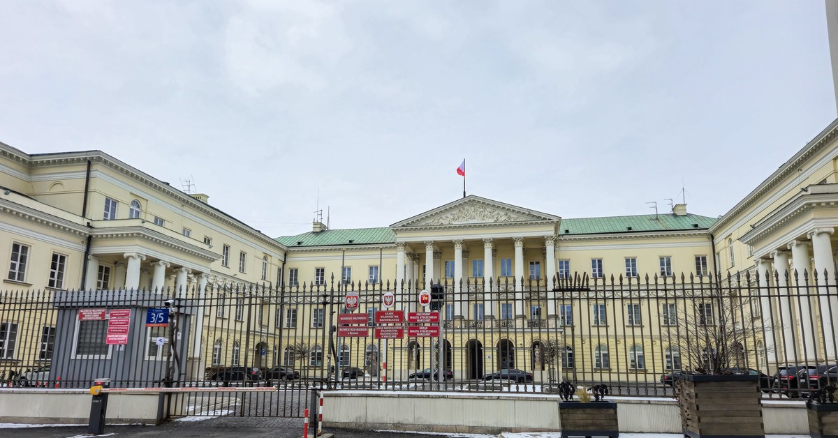 Narodowe Święto Niepodległości w Warszawie. Duże zmiany w ruchu i komunikacji miejskiej