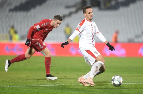 Nemanja Maksimović