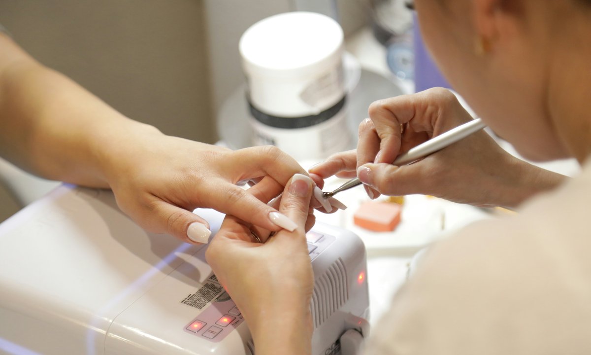 Szkodliwa substancja w lakierach hybrydowych. Od września wchodzi zakaz