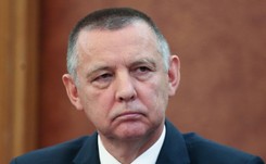 Banaś nie zamierza zrezygnować, choć 'był gotów'. Nagrał WIDEO z oświadczeniem