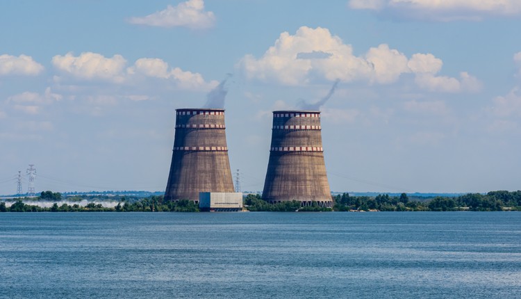 Rosjanie wyłączyli wszystkie bloki" w Zaporożu? Enerhoatom: Bez paniki...