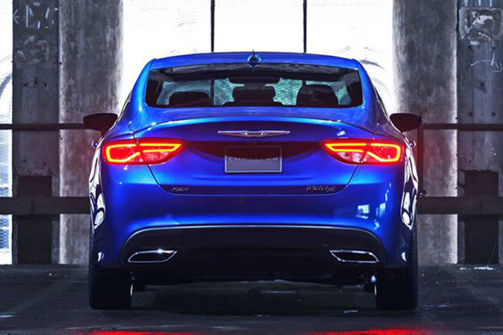 Chrysler 200