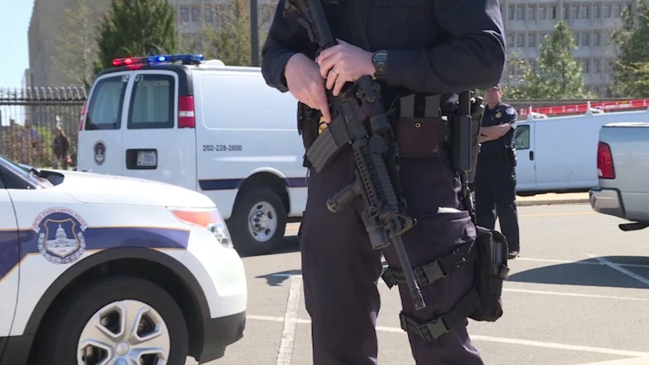 Policija kod Kapitola