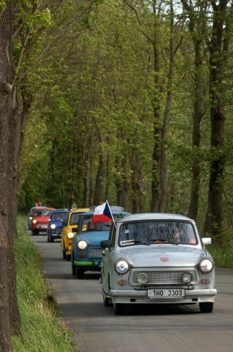 CZECH-GERMANY-AUTO-TRABANT-VINTAGE