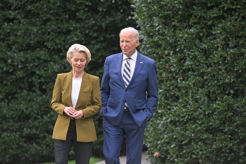 Przewodnicząca Komisji Europejskiej Ursula von der Leyen i prezydent USA Joe Biden w Waszyngtonie, Stany Zjednoczone, 20 października 2023 r.