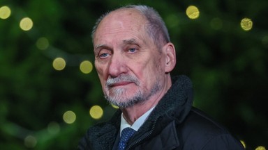 Antoni Macierewicz straszy. Chce referendum w sprawie "likwidacji państwa polskiego"