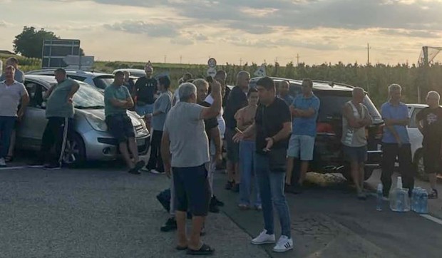 Blokiran granični prelaz između Srbije i Hrvatske