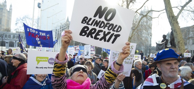 Morawiecki o rozmowie telefonicznej z May: Najważniejsze to uniknąć "twardego brexitu"
