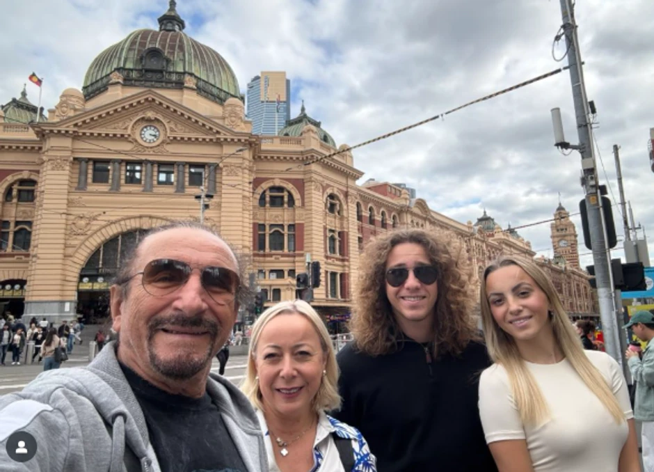 Željko Bebek sa porodicom