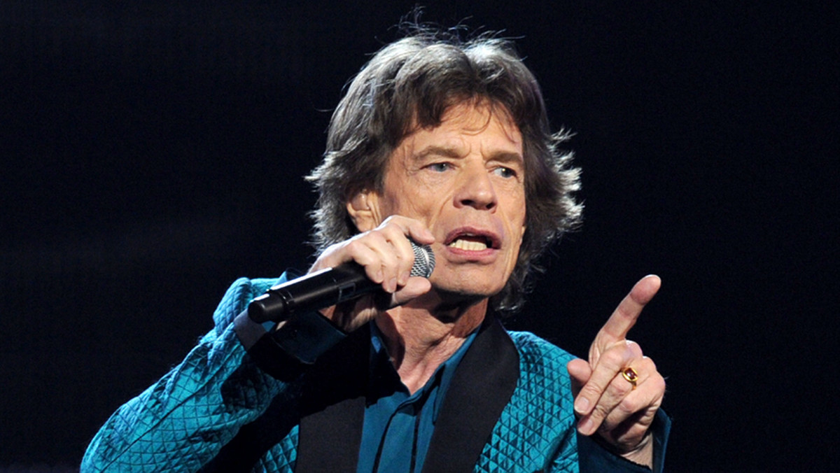 Mick Jagger będzie gościem finałowego odcinka aktualnego sezonu satyrycznego programu "Saturday Night Live". Goścmi muzycznymi będą zespoły Foo Fighters i Arcade Fire oraz gitarzysta Jeff Beck. Odcinek będzie miał premierę w sobotę 19 maja na antenie stacji NBC.