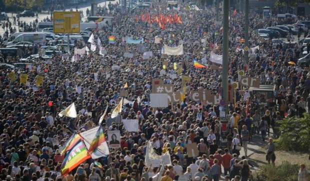 Berlin demonstracije AP