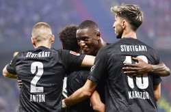 Piłkarze VfB Stuttgart ponownie pokonali HSV i utrzymali się w Bundeslidze