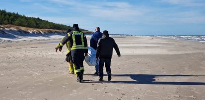 Koszmar na plaży w Łebie. Nie było informacji o zaginięciu