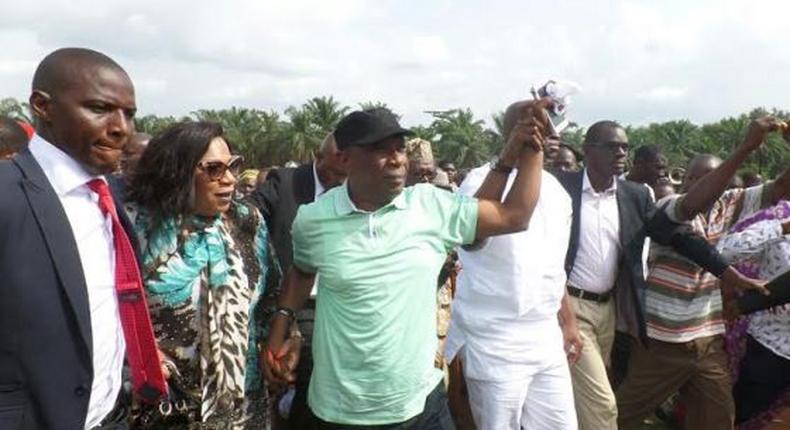 Freed Ekiti lawmaker, Afolabi Akanni returns to Ekiti.