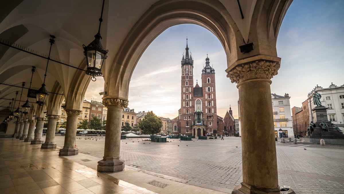 Muzeum Historyczne Miasta Krakowa planuje zmianę nazwy - obok dotychczasowej chce w statucie zapisać krótszą: Muzeum Kraków. Konsultacje społeczne w tej sprawie mają się rozpocząć w październiku.