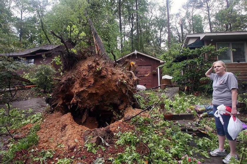 Tragedia w USA. 62 tornada przeszły nad Stanami