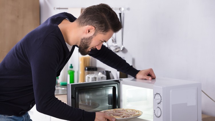 mikró ételek ételmérgezés toxin sugárzás hasmenés