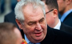 Prezydent Zeman opuścił oddział intensywnej opieki medycznej