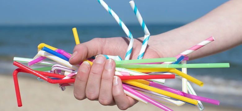 Pożegnanie ze słomką. UE serwuje nam plastikową rewolucję