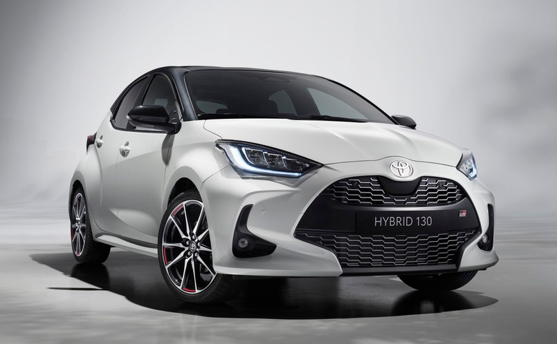 Toyota Yaris Hybrid 130 GR SPORT