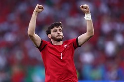 Kwaracchelia w Paris Saint-Germain. Napoli na transferze zarobiło 70 mln euro