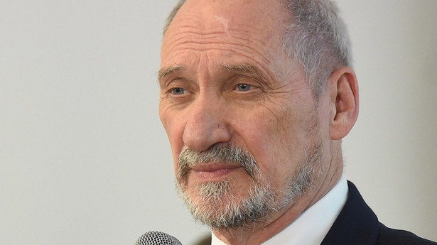 Macierewicz: Sojusz rosyjsko-niemiecki to nieuchronna katastrofa dla Polski. Pośrednikiem w jego budowie był Tusk