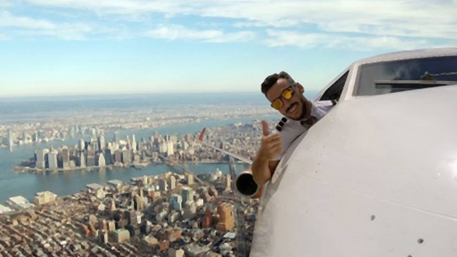 Istina o pilotu i njegovom epskom selfiju iz aviona