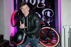 Alan Andersz o życiowych wyborach Antka Królikowskiego: Nie popieram tego, co robi