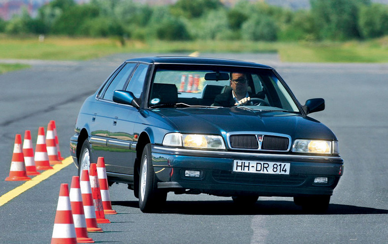 BMW 525i kontra Rover 827 - który klasyczny sedan będzie lepszym wyborem?