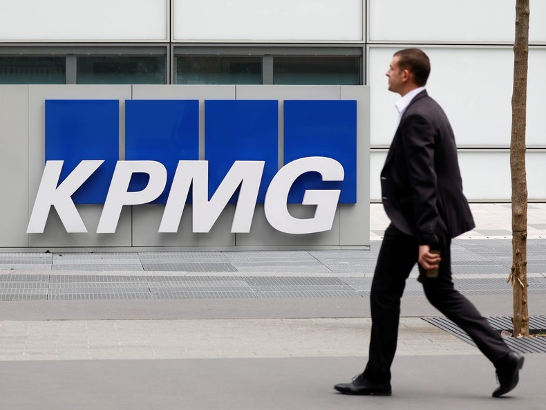 At KPMG, associates make at least $61,000 a year, while managing directors are paid up to $485,000.The firm says it's the fastest-growing Big Four member in the US, with 40,000 employees and partners and some 75 offices. Its headquarters are in Amstelveen, the Netherlands, but it has an executive office on Park Avenue in New York City.Like PwC, KPMG staff can take up to 12 weeks of paid parental leave. It also offers firm-wide nine-day breaks in July and December, which it believes encourages employees to book time off without worrying about catching up on work.Most KPMG employees follow a hybrid working pattern, although a limited number are either fully remote or fully office-based.Here's how to land a consulting job at KPMG, according to Sandy Torchia, the vice chair of talent and culture.