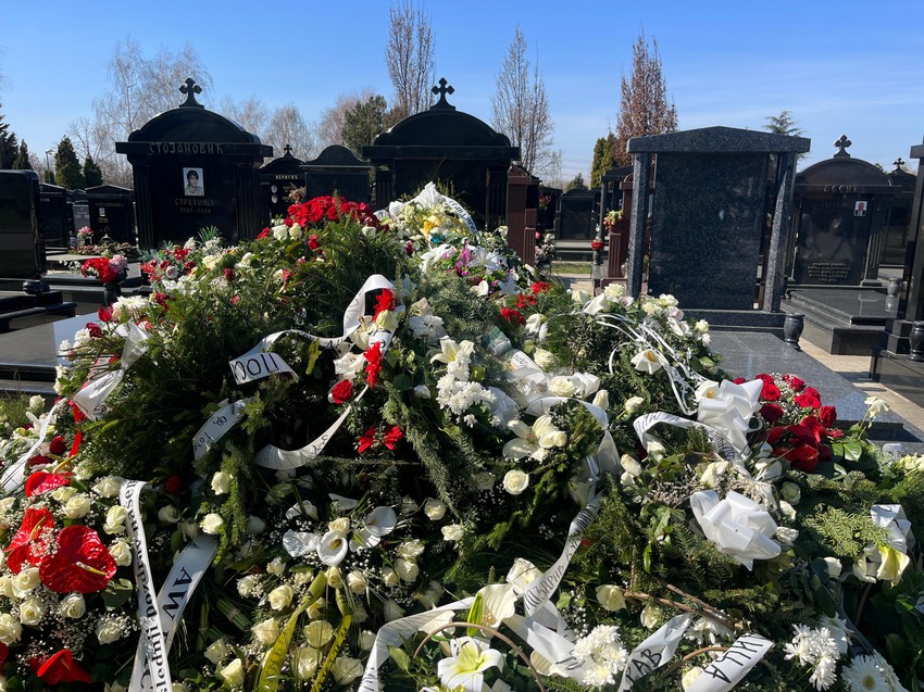 Grob Saše Popovića