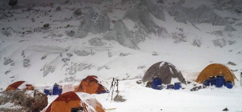 Wyprawa na K2. Uczestnicy akcji ratunkowej na Nanga Parbat wrócili do bazy