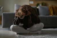 Rozmowa z nastolatkiem. "Używając wyciszonego tonu, możemy tylko zyskać"