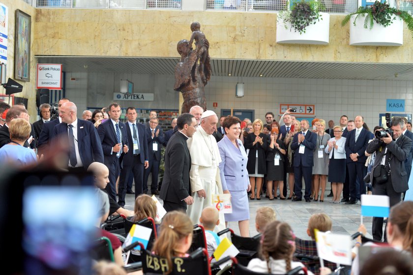 Papież Franciszek z premier Beatą Szydło