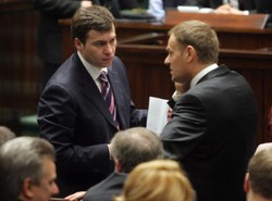 Tusk: Lewica musi wybrać - PiS albo my